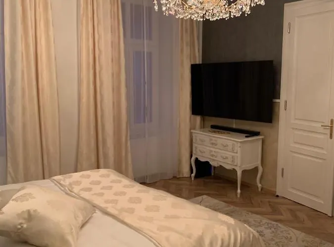 Sophies Place Yppenplatz - Imperial Lifestyle Parking Apartmán *