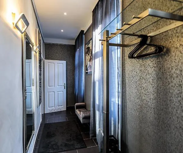 Sophies Place Yppenplatz - Imperial Lifestyle Parking Apartmán